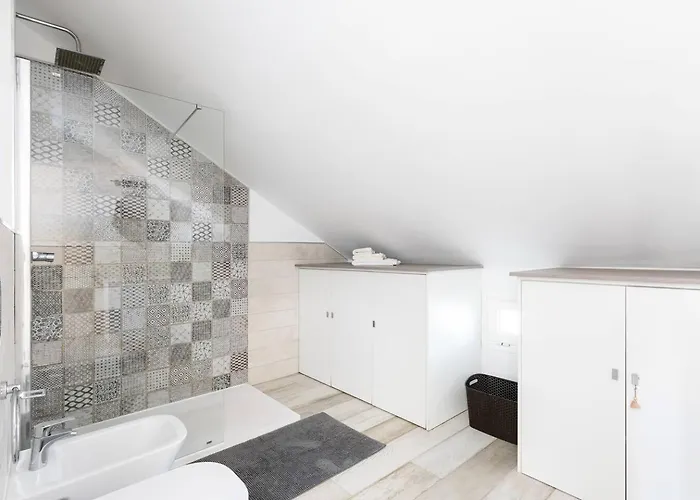 Tenerife Royal Gardens 23 - One Bed Playa de las Americas (Tenerife)